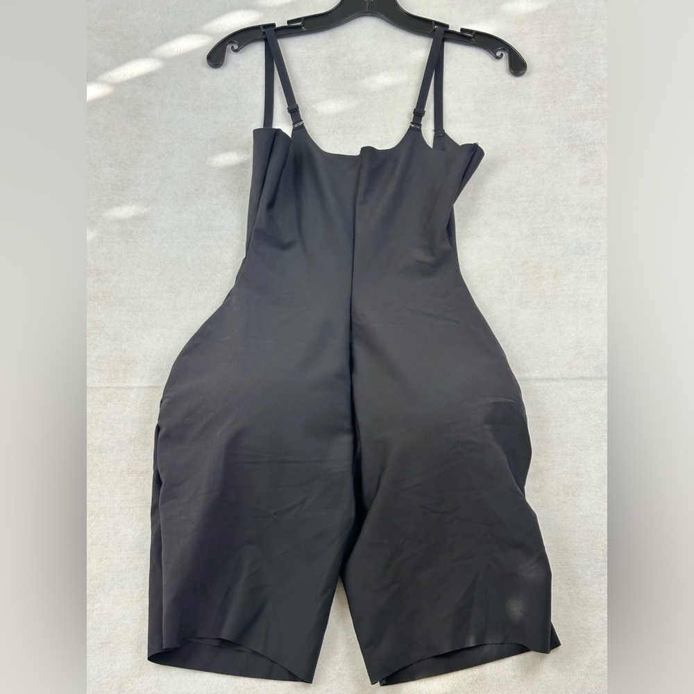 Skims Large Body Butt Lifting Open Bust Bodysuit Black